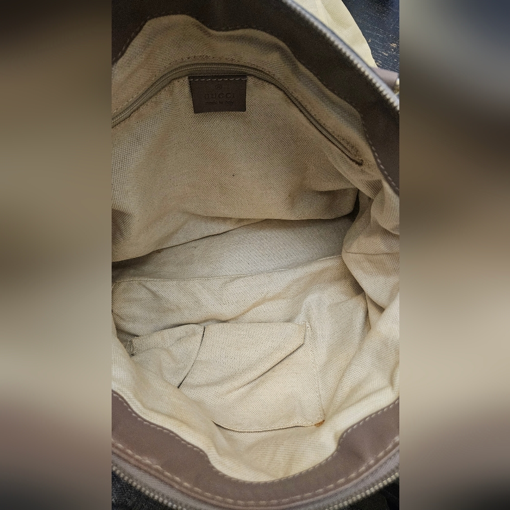 Gucci Satchel Bag W/ Lavendar Trim - Picture 8 of 8